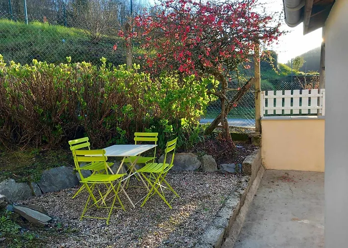 Le Chene Bubu بيت للعطل Deville (Ardennes)